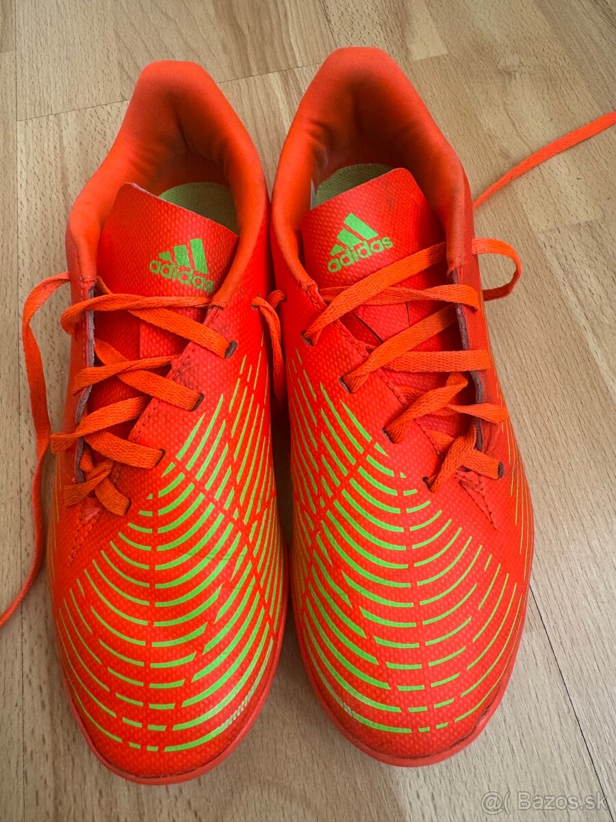 Adidas turfy - 2
