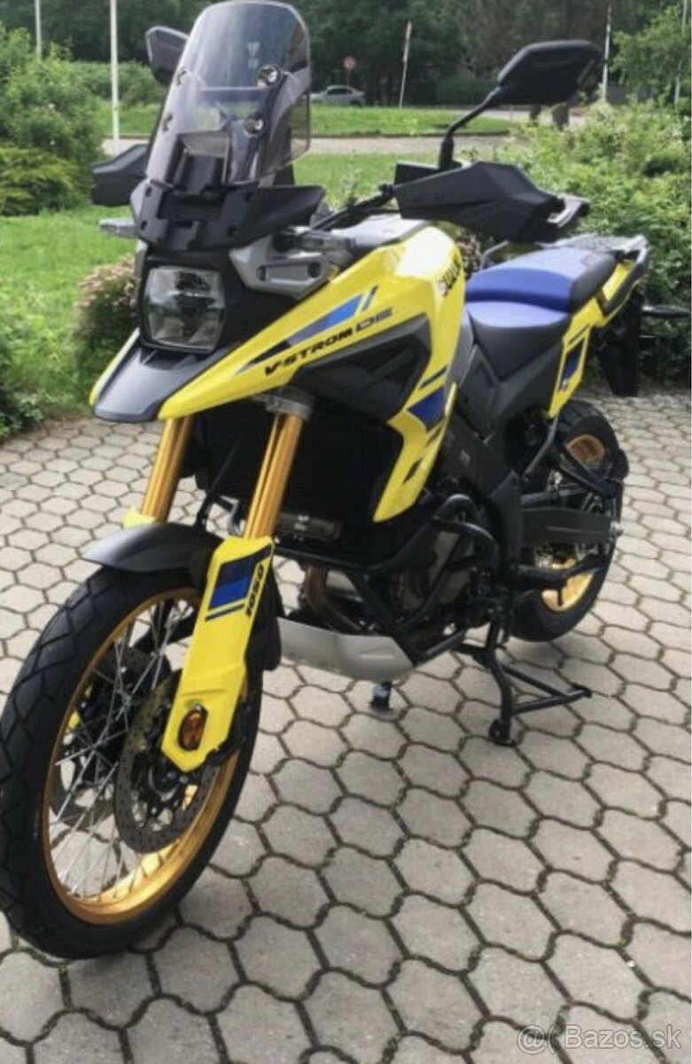 SUZUKI DL1050DE V-STROM - 2