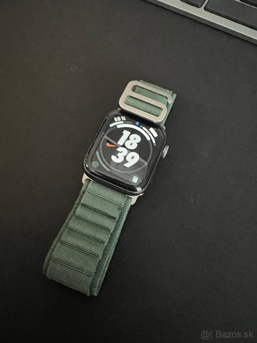 Apple Watch 5 44mm - 2