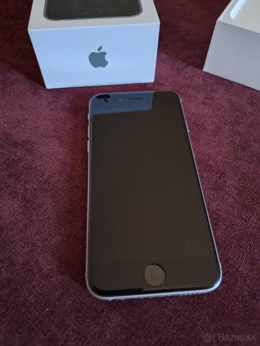 Apple iPhone SE 2020 32GB - 2