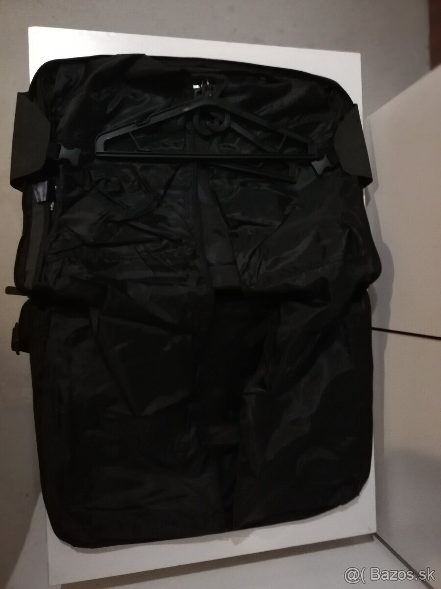 Taška / obal na šaty Fila - 2