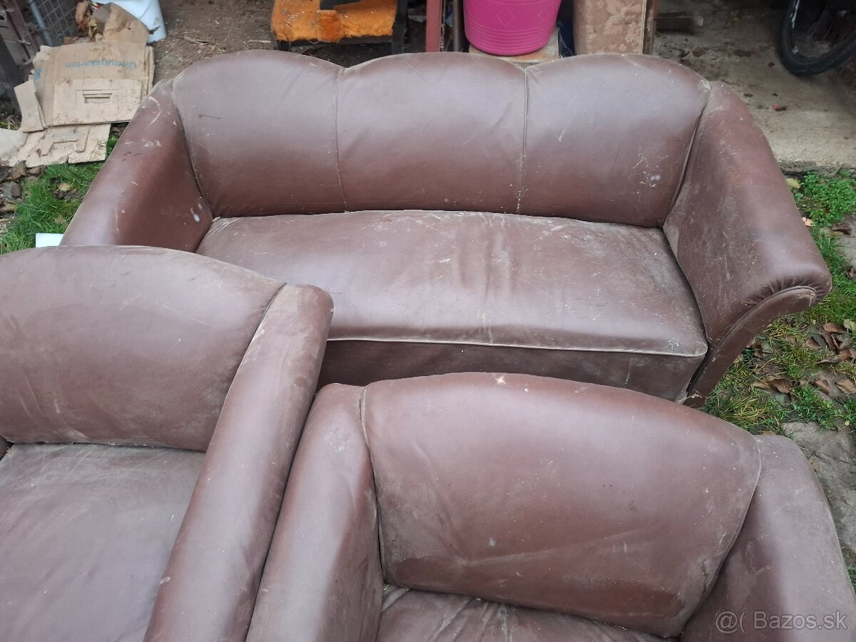 Kožená sedačka z 20tych rokov na predaj 20 € - 2