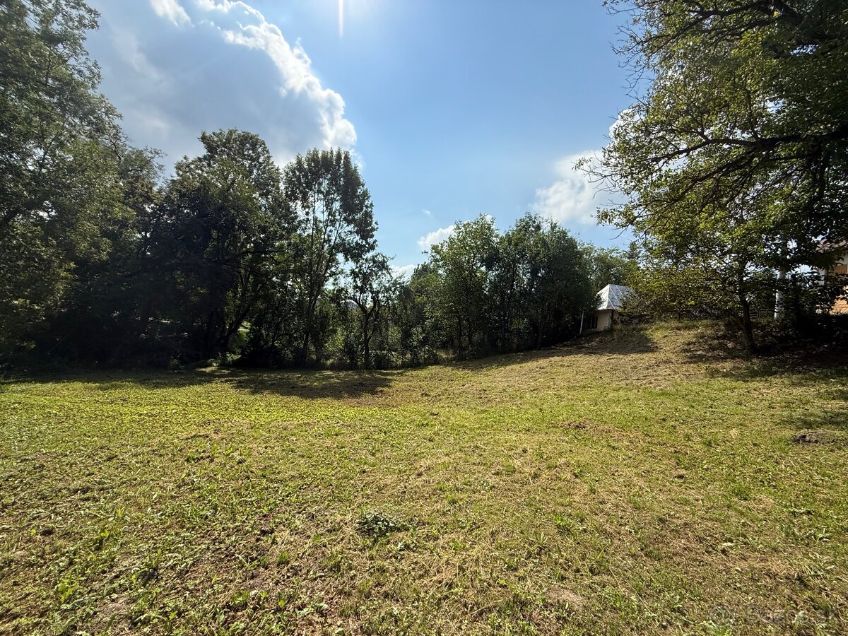 Stavebný pozemok – 564 m² REZERVOVANÉ - 2