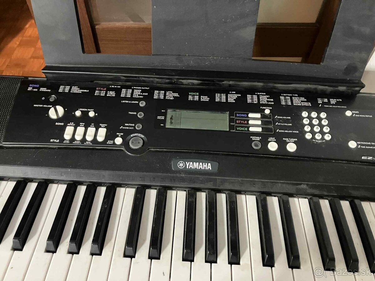 elektricke piano Yamaha EZ-220 - 2