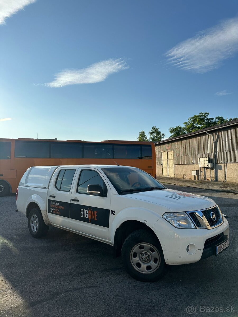 NISSAN NAVARA, 2488 cm3, 140kW, r.v.: 2012. - 2