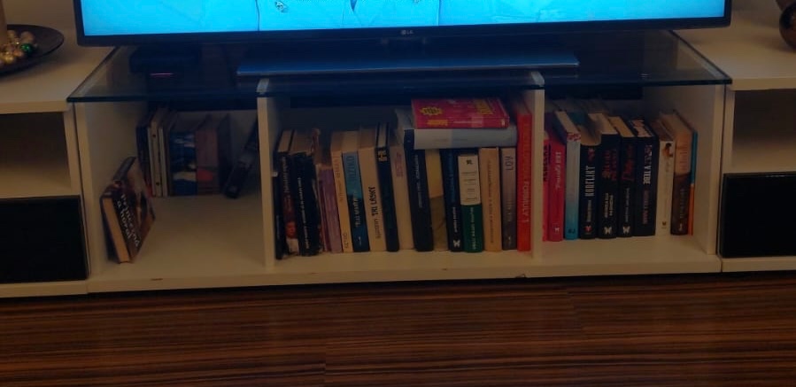 Obývacia stena + stolik - 2