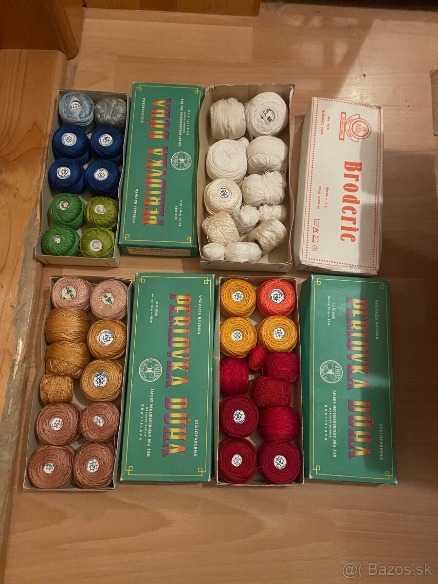 Moulinky, výšivky atď - 2