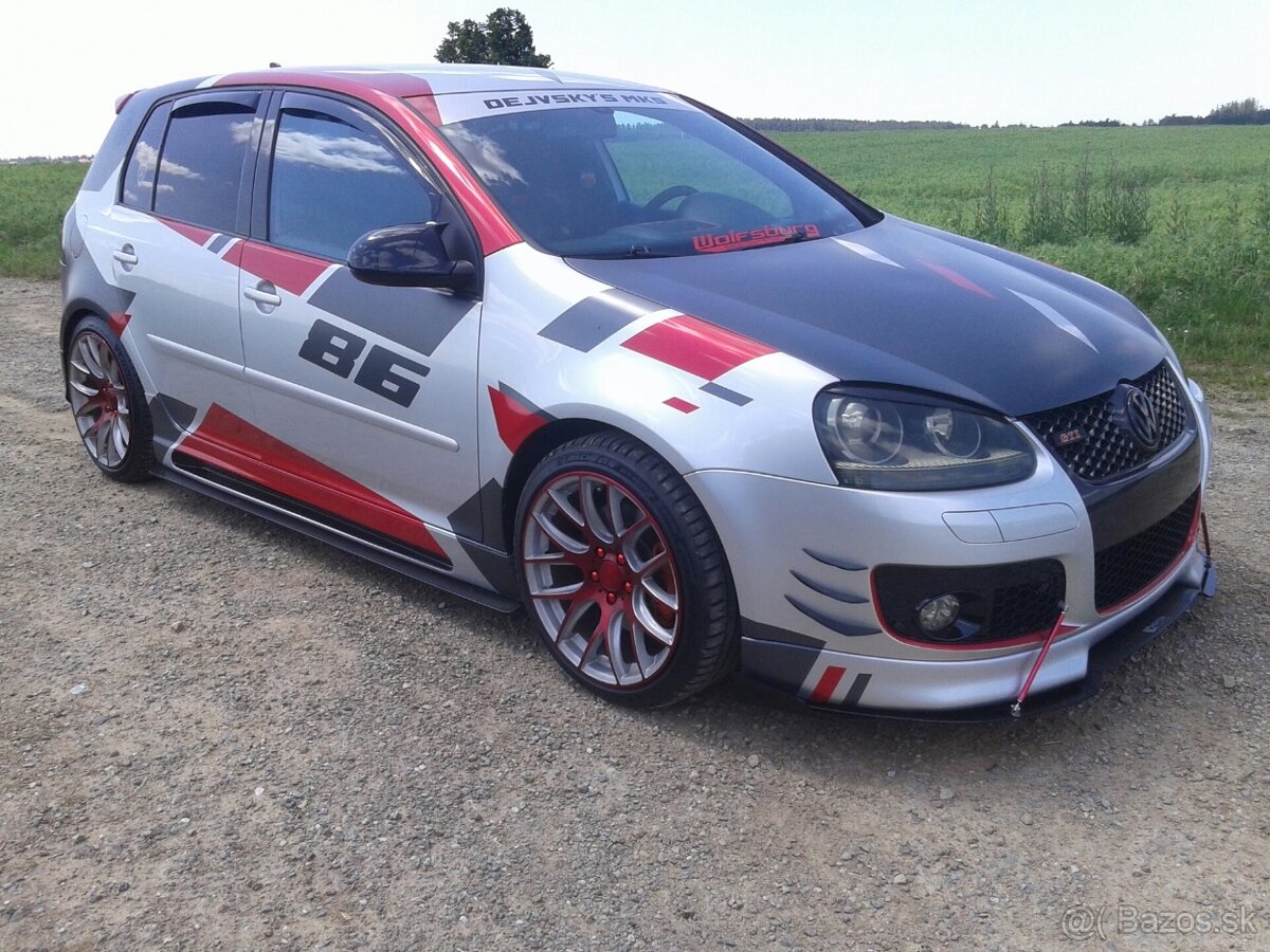 VW Golf 5 GTI - 2