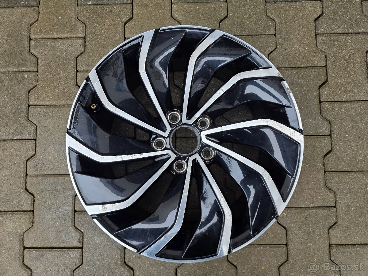 Volkswagen Ventura R17 1 ks - 2