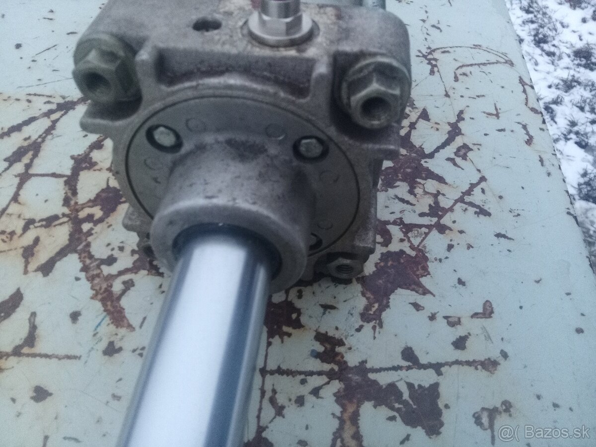 Pneumatický valec 125mm - 2