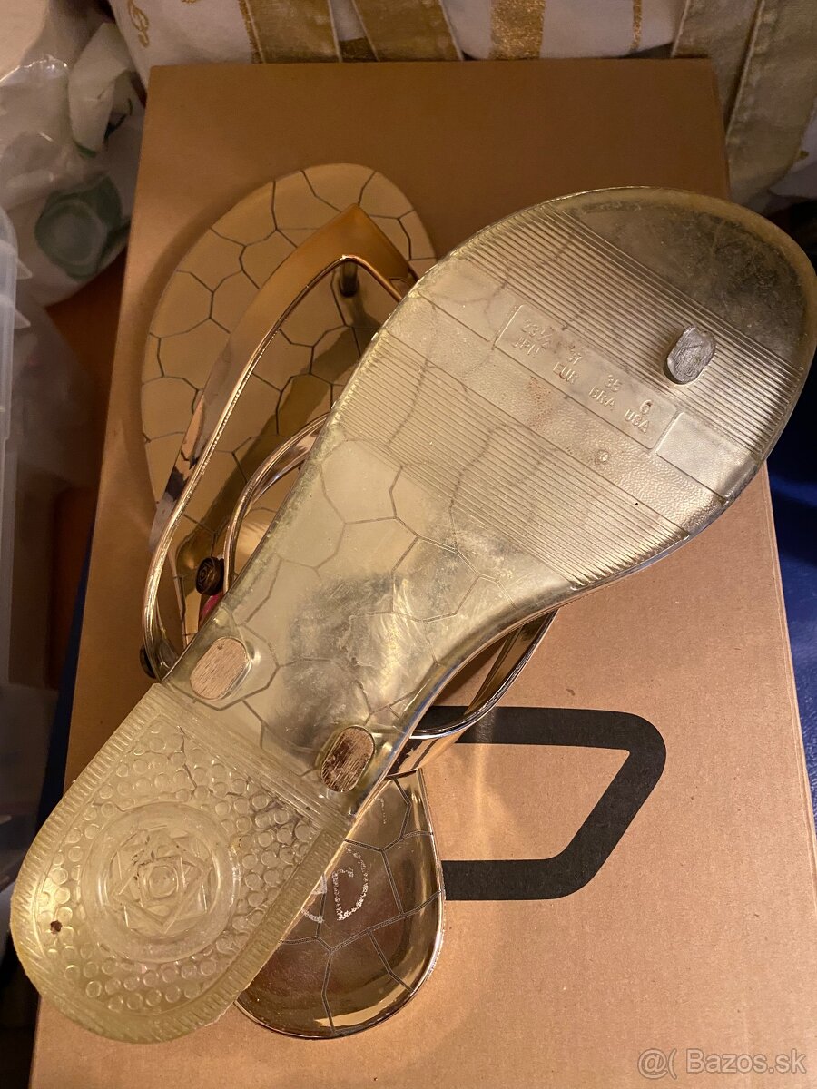 Nové zlaté šľapky - 2