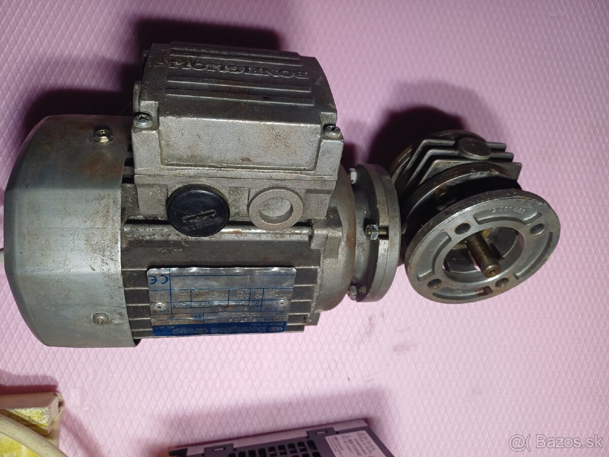 Motor + frekvenčný menič - 2