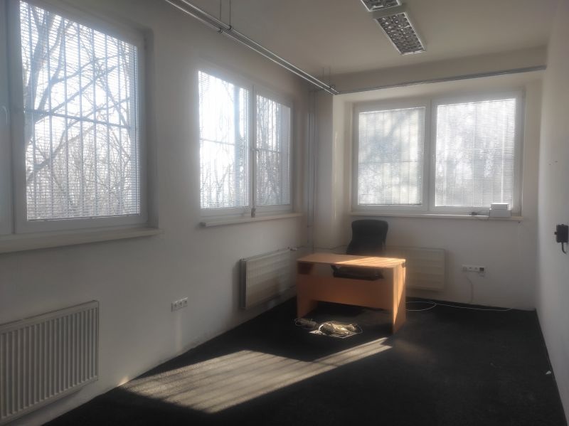 Prenájom kancelárie 19,75 m2 Nitra - 2