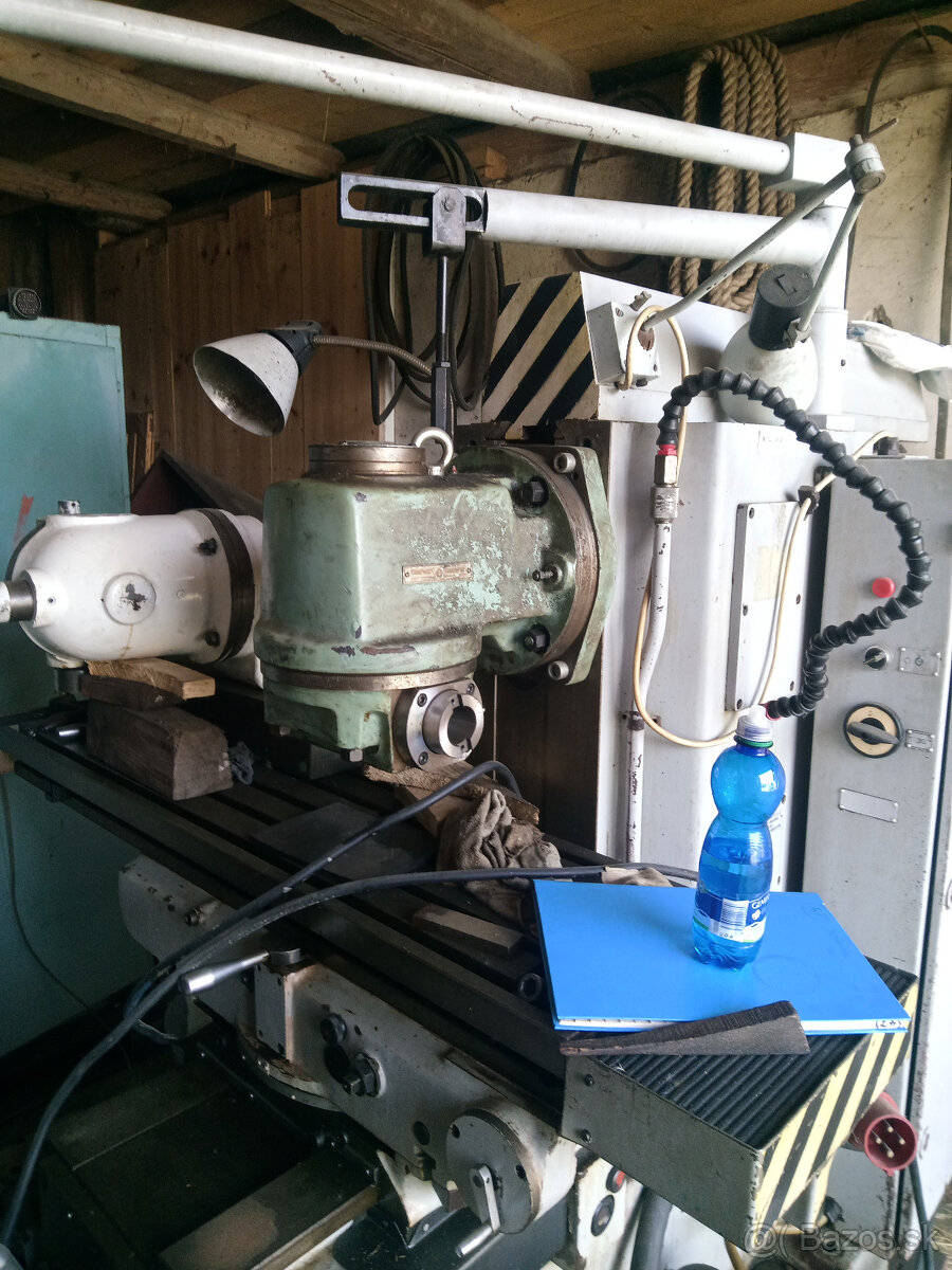 frézka konzolová PL, typ FWD 32 - 2