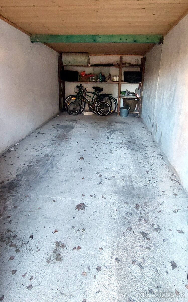 Murovaná garáž na ul. Mierova, Čadca - 2