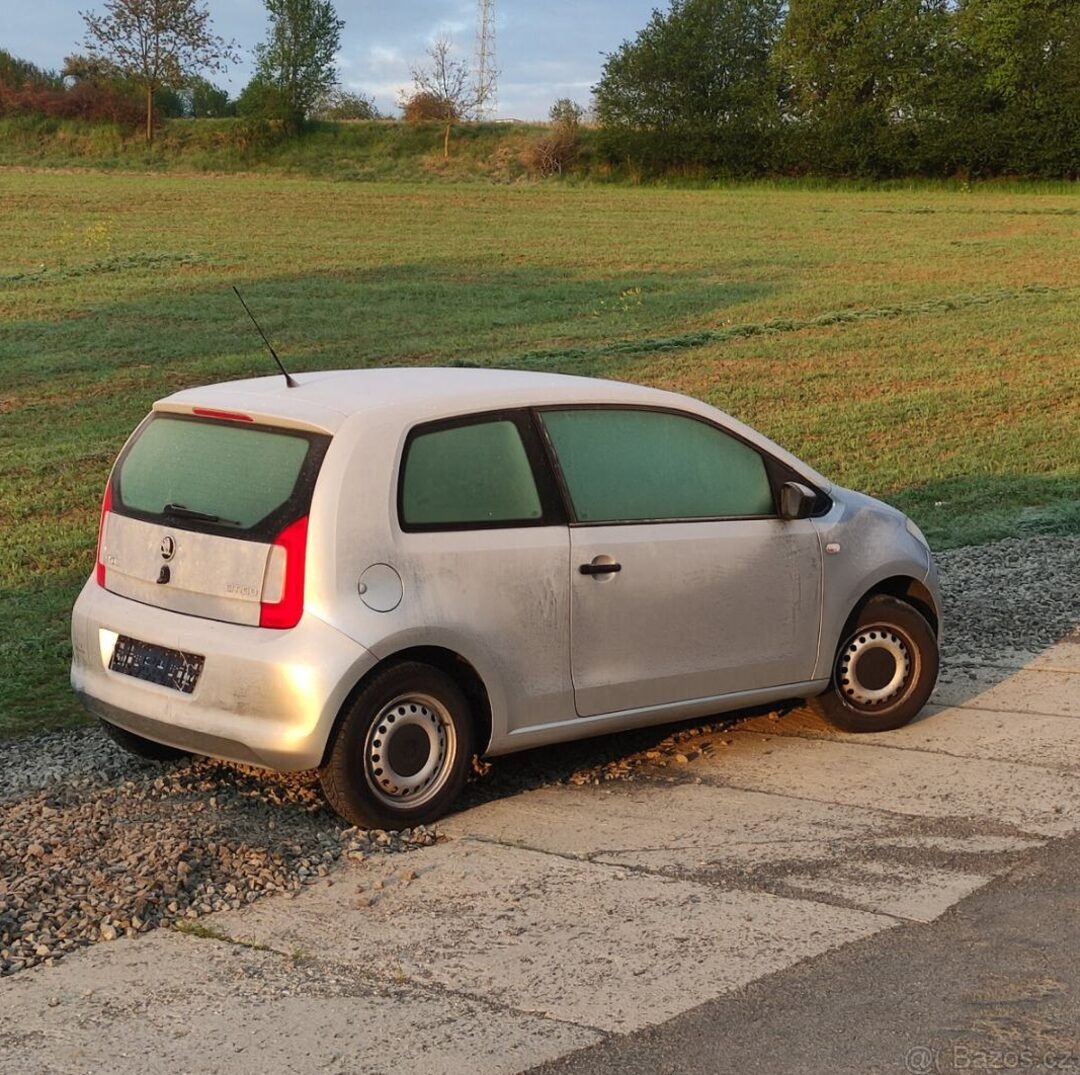 Škoda CitiGo Stříbrná - 2