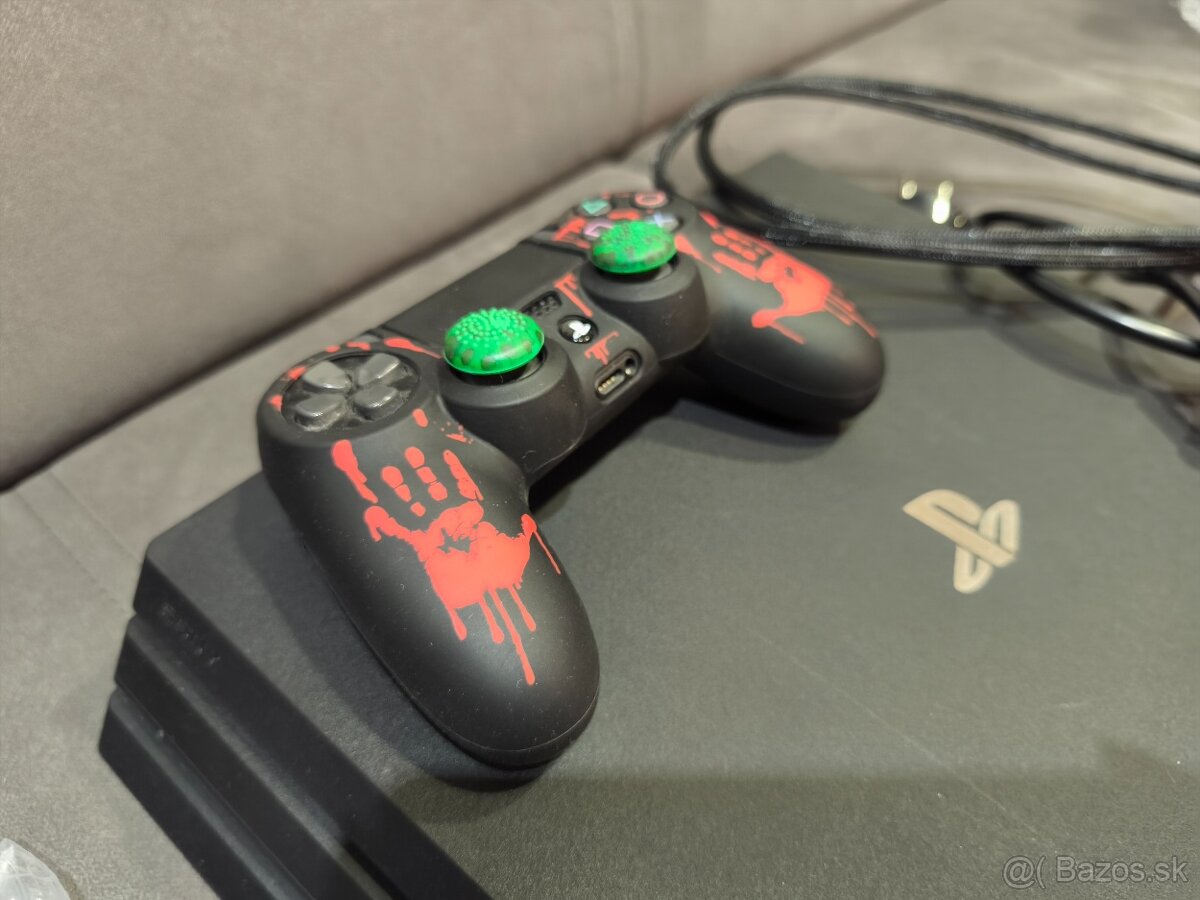 PS4 pro 1tb - 2