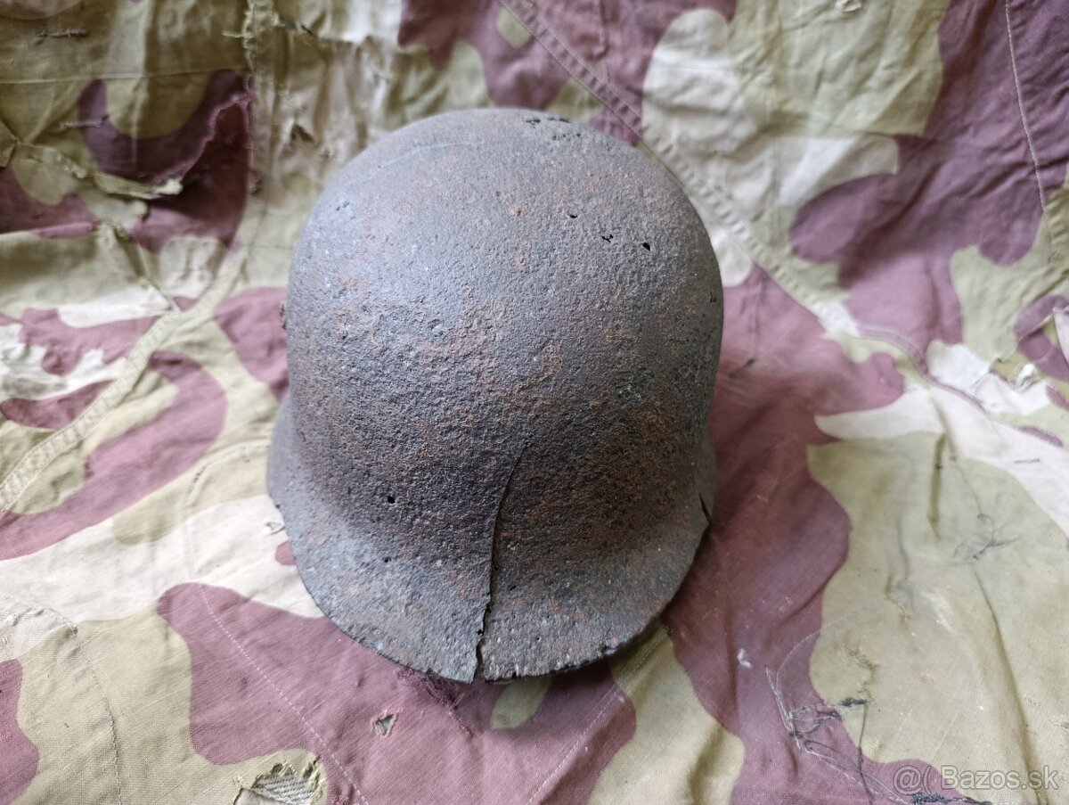 Maďarská helma - 2