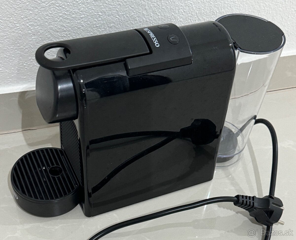 Držiak na kávovar a kapsule do karavanu - 2