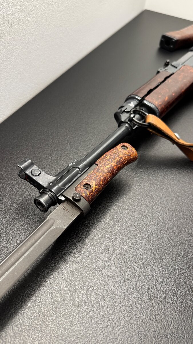 Predam samopal vzor 58 zbran - 2