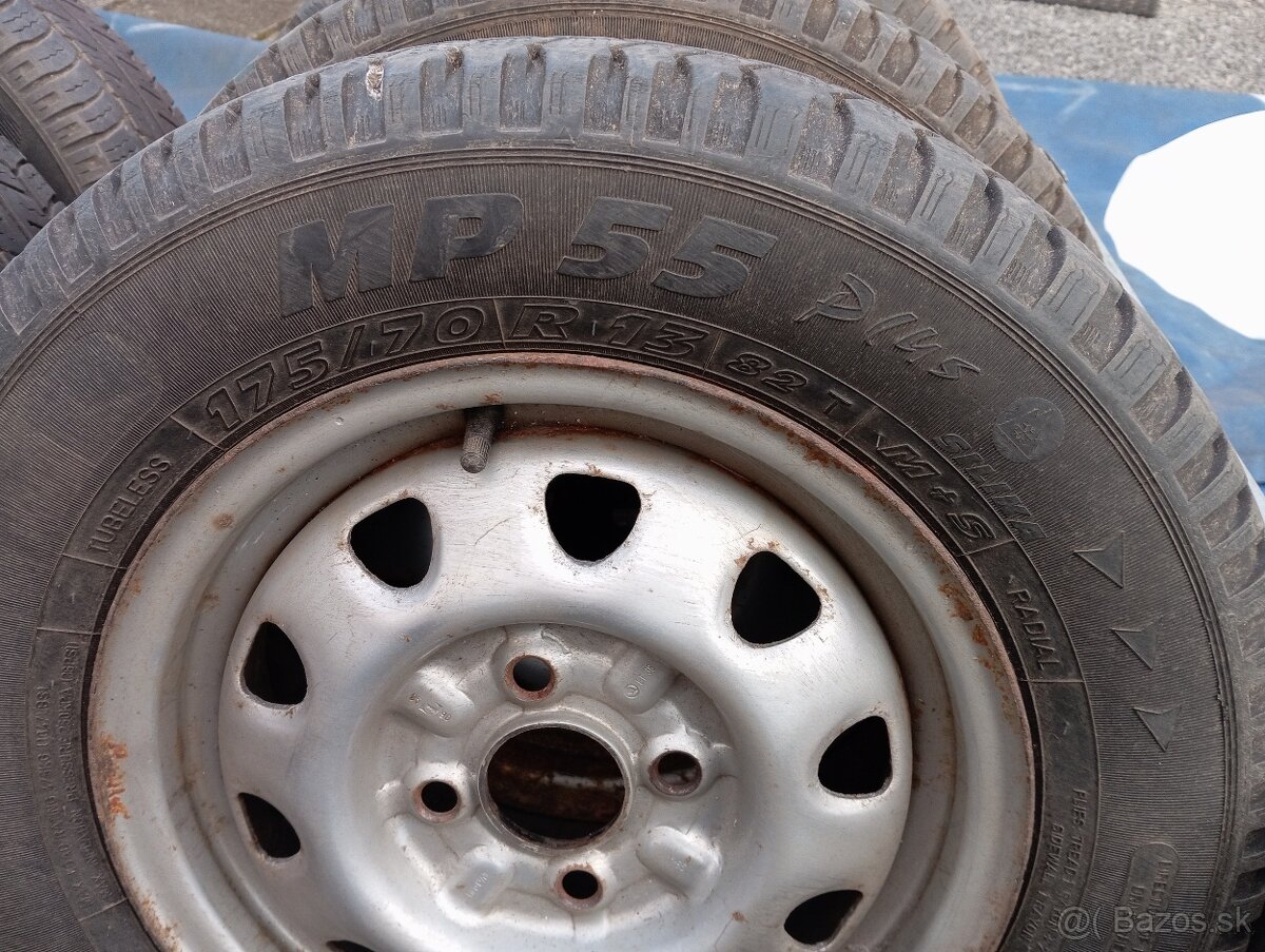 Pneu na diskoch + pneu - 2