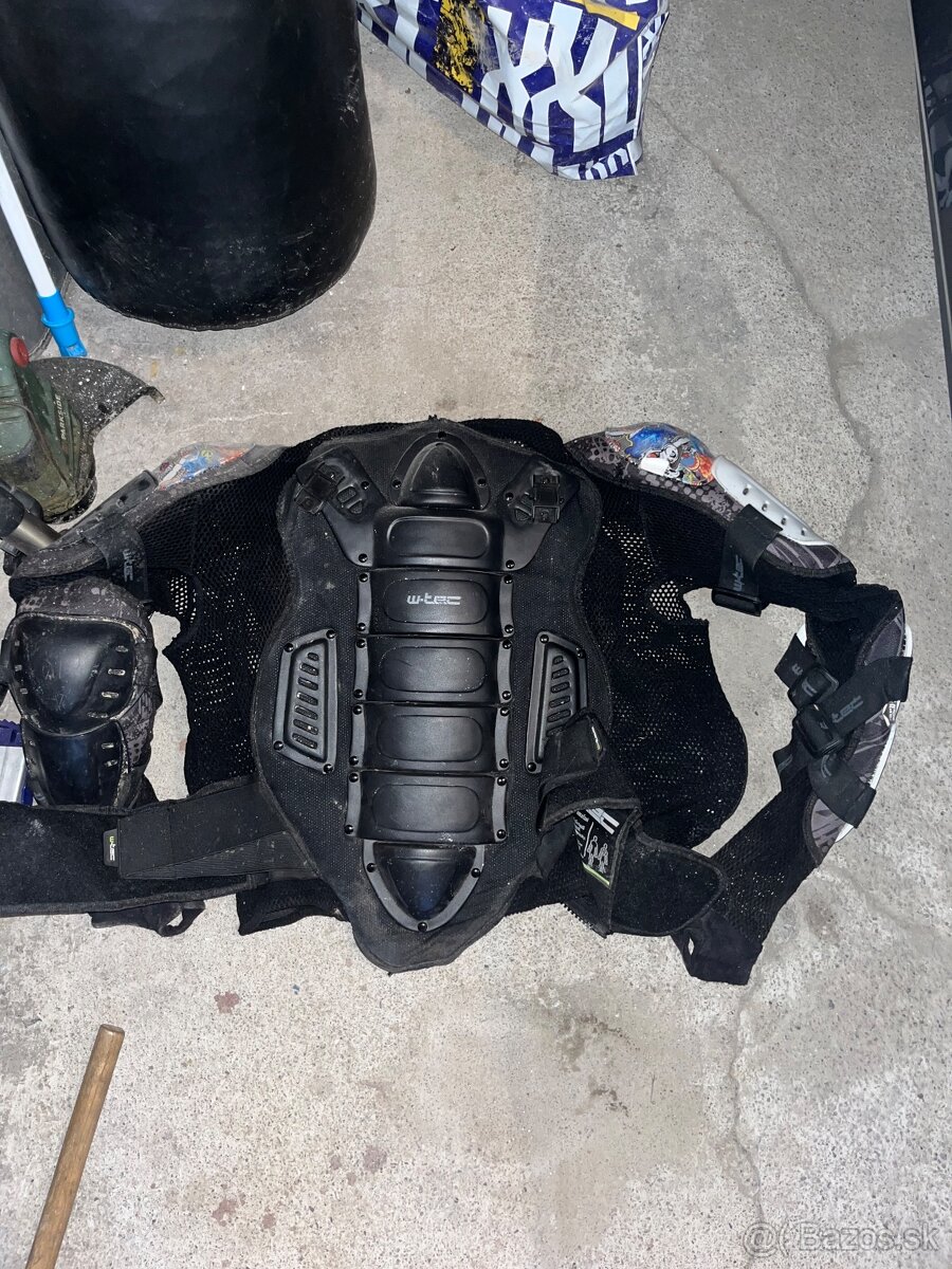 Celotelový chránič - 2