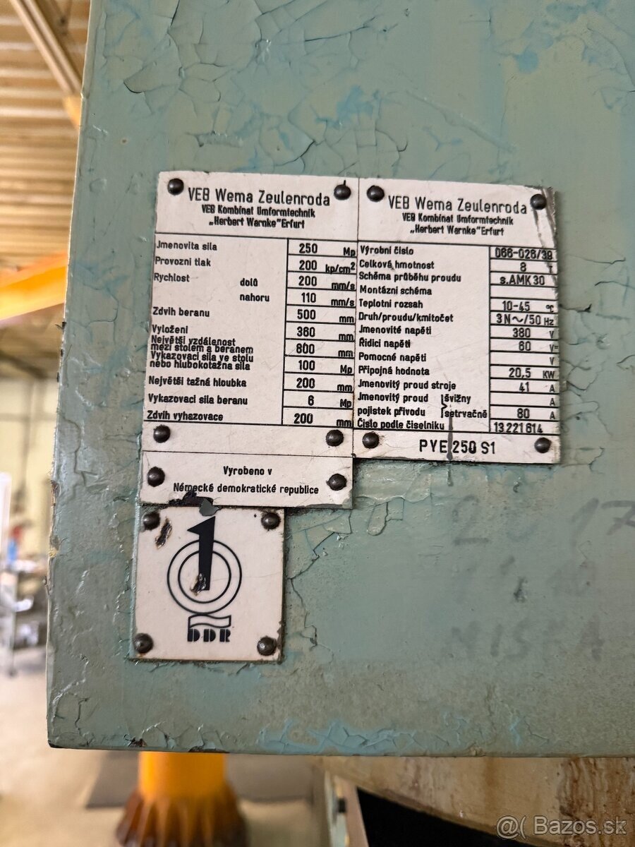 Hydraulický lis PYE 250 S1 - 2