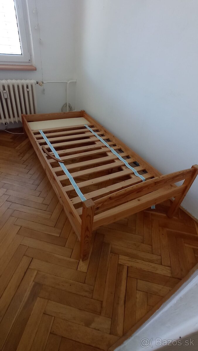 predam studentsky nabytok - 2