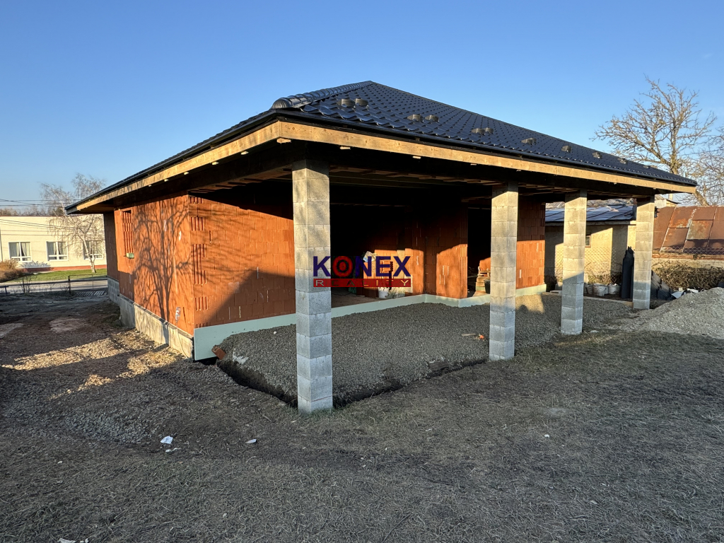 SKVELÁ PONUKA – Novostavba rodinného domu RAKOVEC n/O – pohled 2