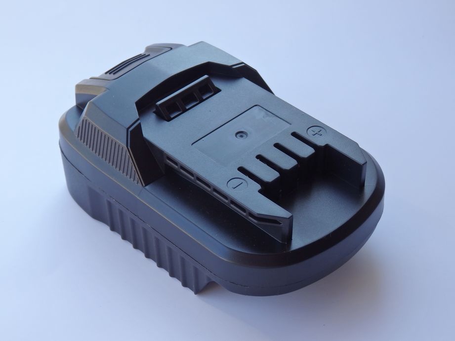 Adaptér MAKITA / PARKSIDE 18V-20V - 2