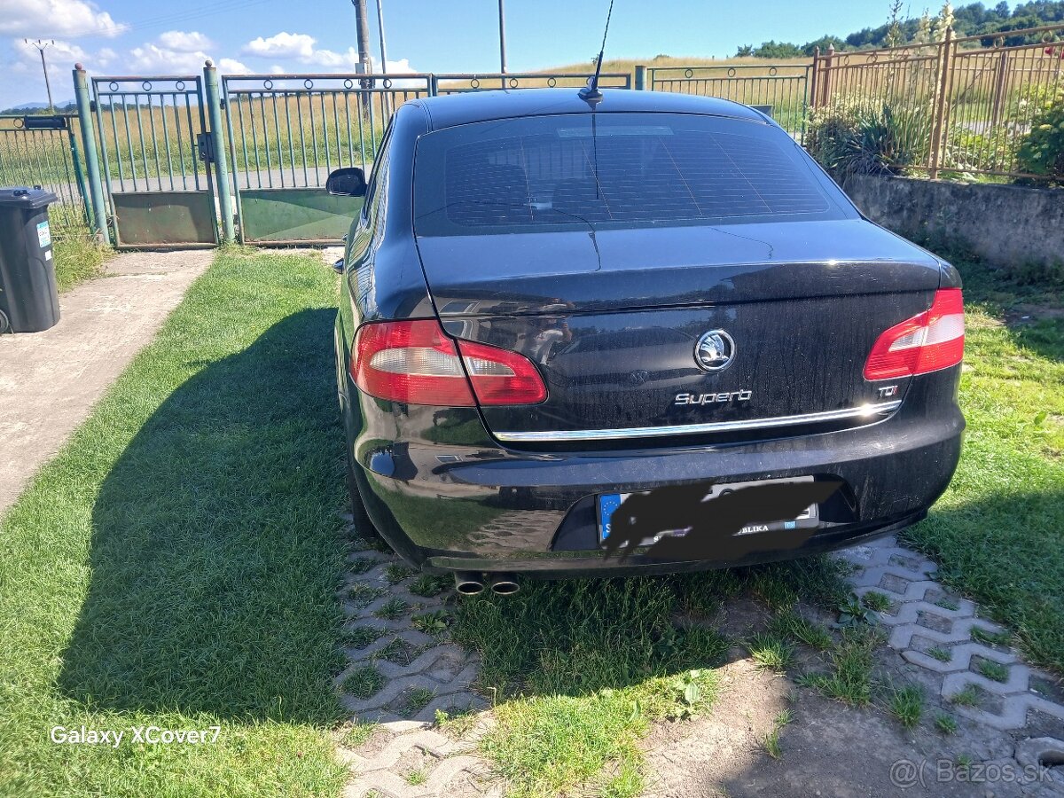 Rozpredam superb 2 dsg 2.0tdi - 2
