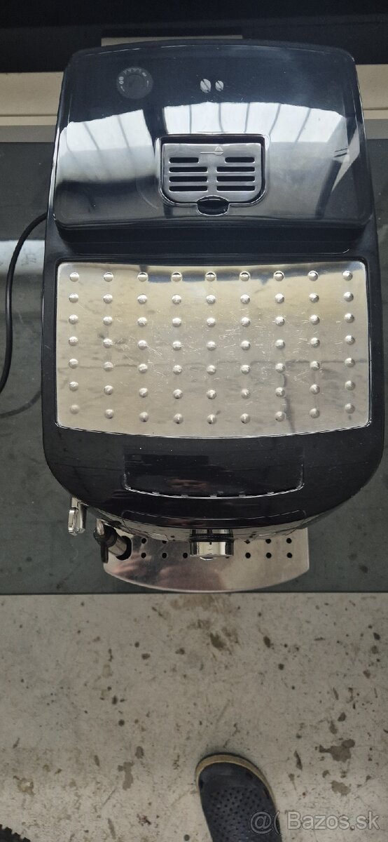 Predám kávovar Delonghi - 2