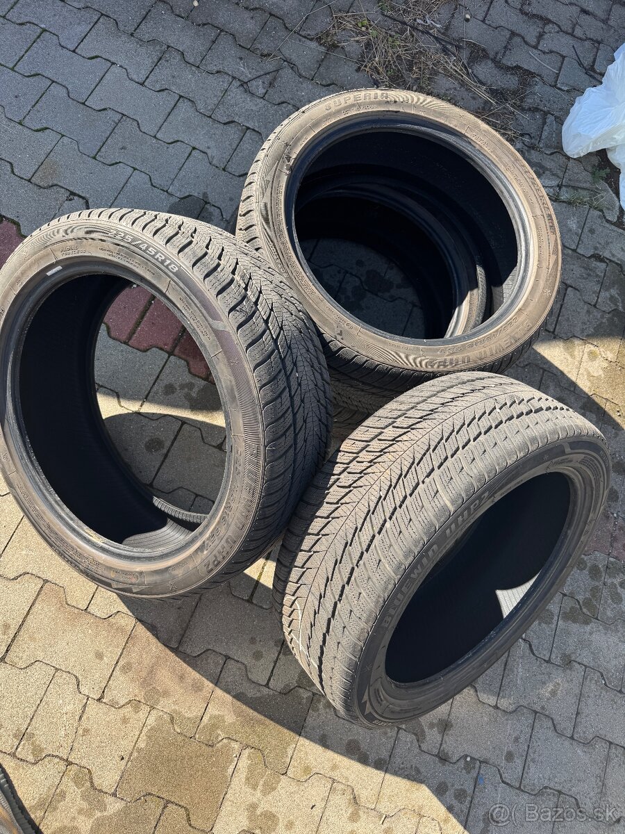 225/45 r18 zimne Superia - 2