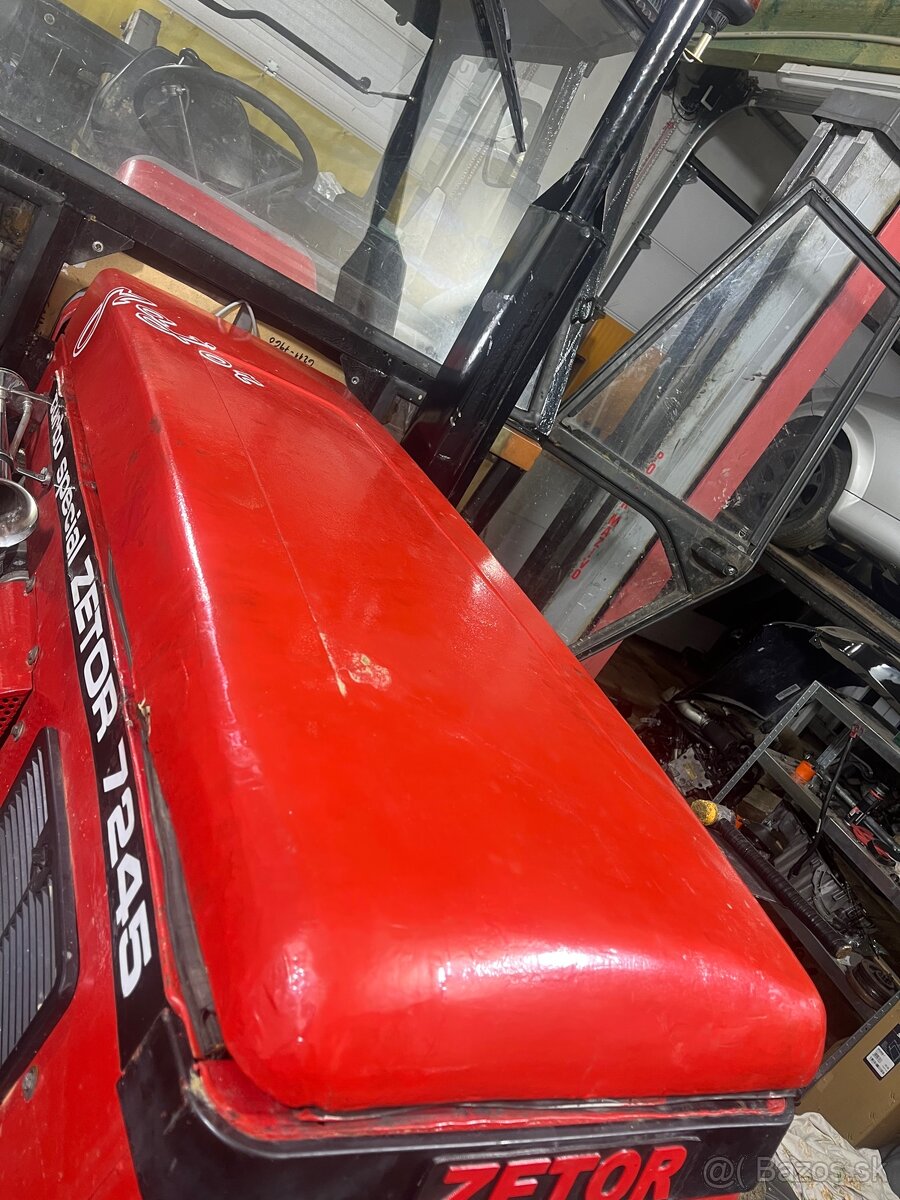 Zetor kapota - 2