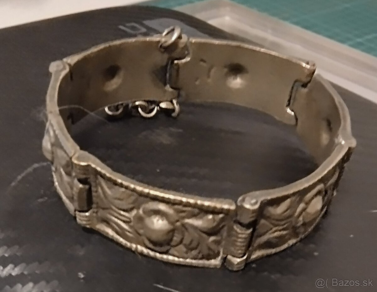 Starožitný náramok ,Anglicko,striebro. - 2