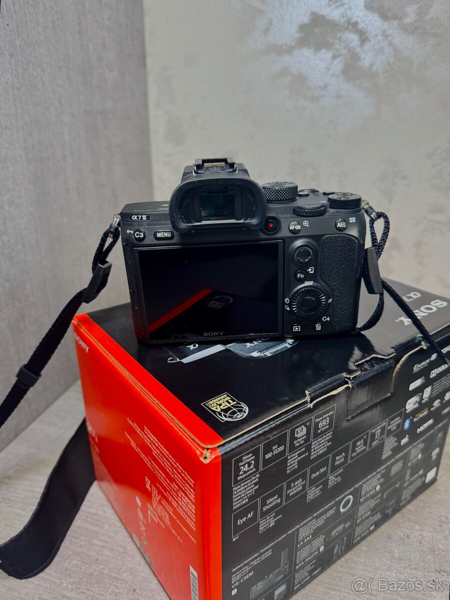Sony A7iii - pekný stav - 2