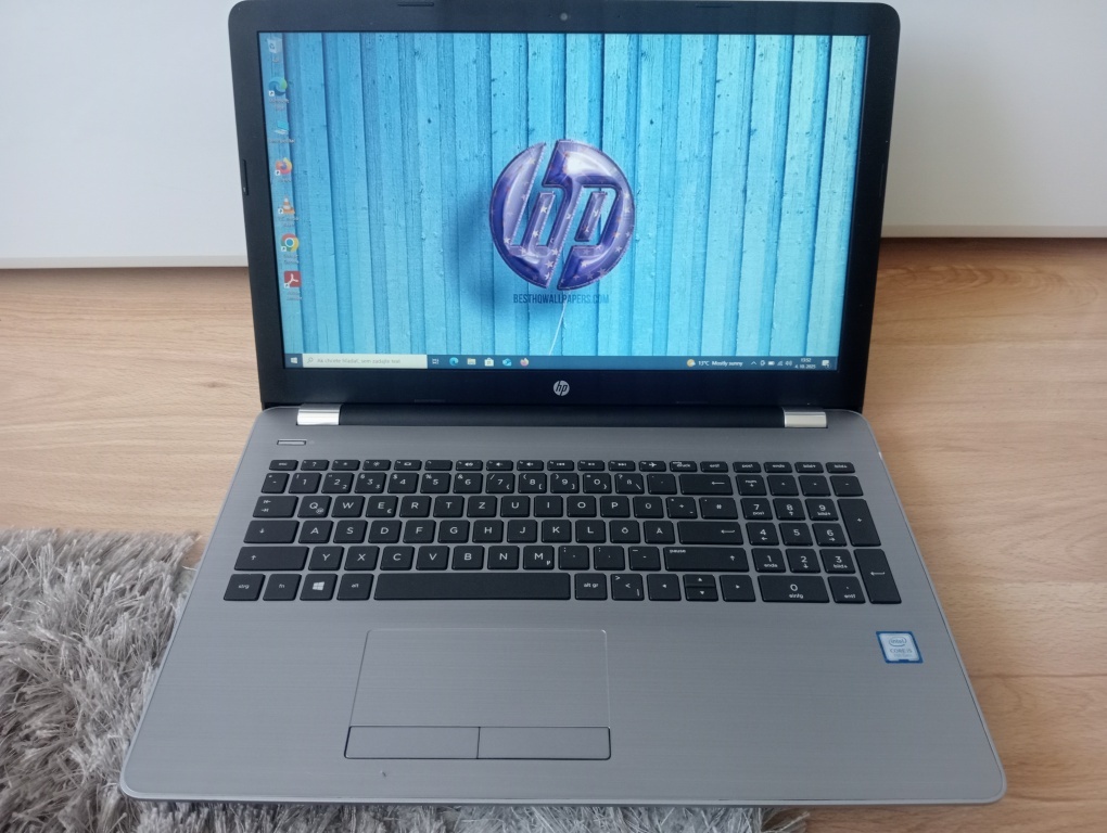 predám Hp 250 g6 / Intel core i5 / 16gb ram / 500gb ssd - 2