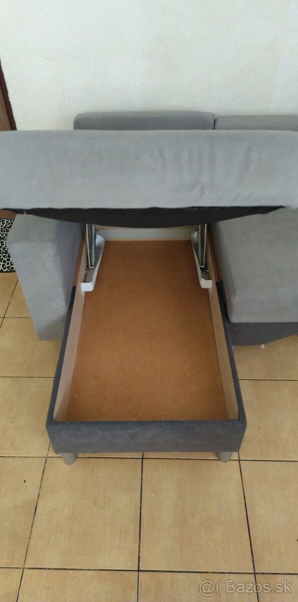 Rozťahovací gauč - 2