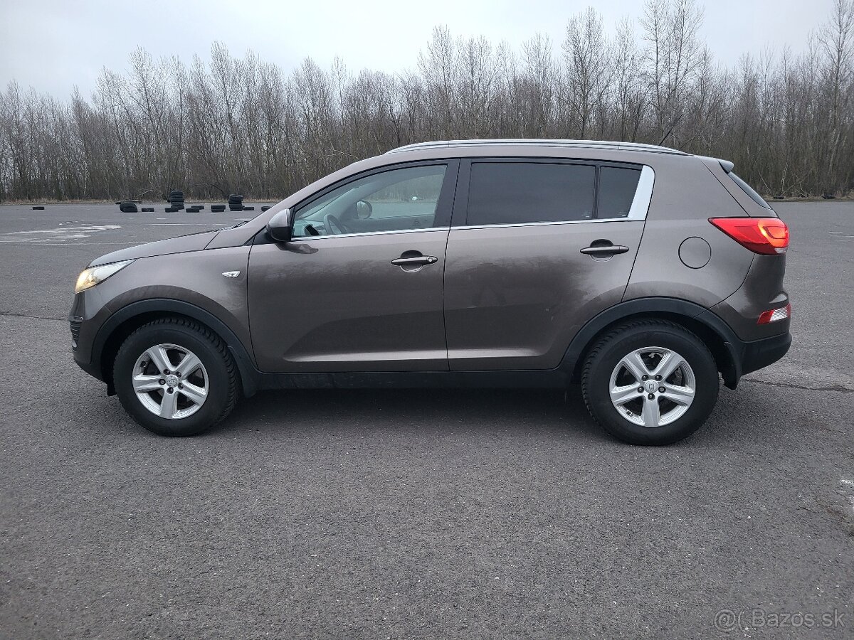 Kia Sportage 1.6 gdi - 2