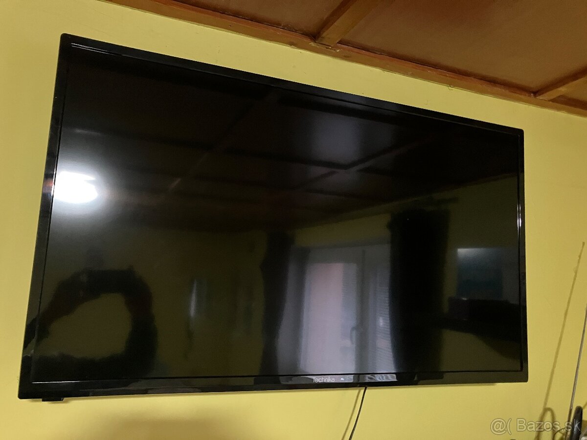 Televizor Technika 100cm - 2