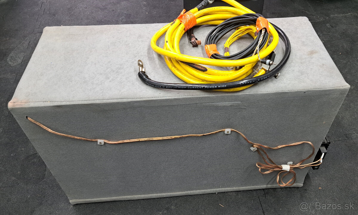 Subwoofer do auta - 2