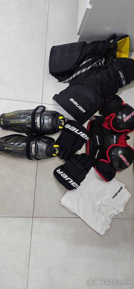 Detska hokejova vystroj - 2