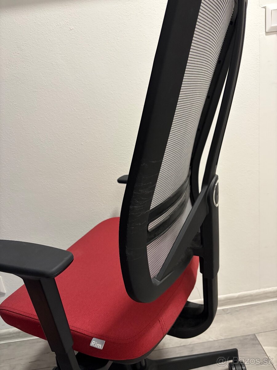 Kancelarska stolička - 2