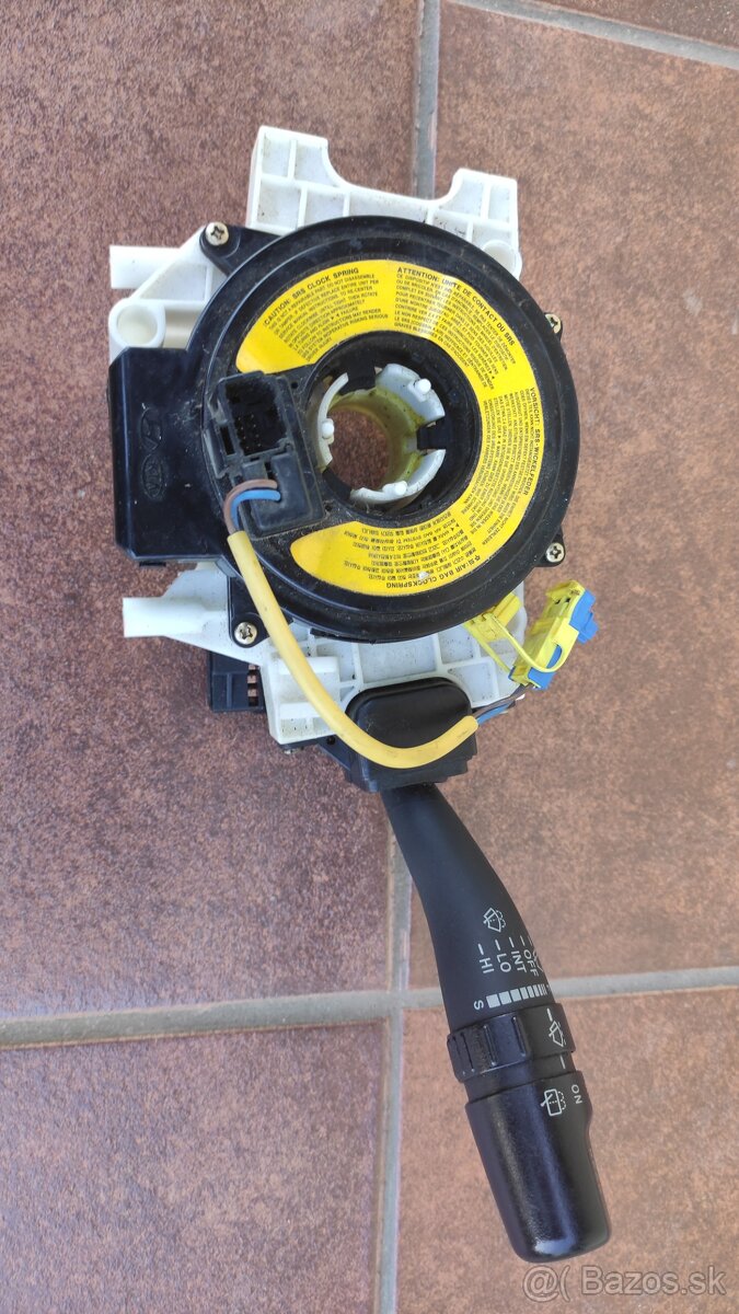 Kia Sorento I , podvolantovy krúžok - 2