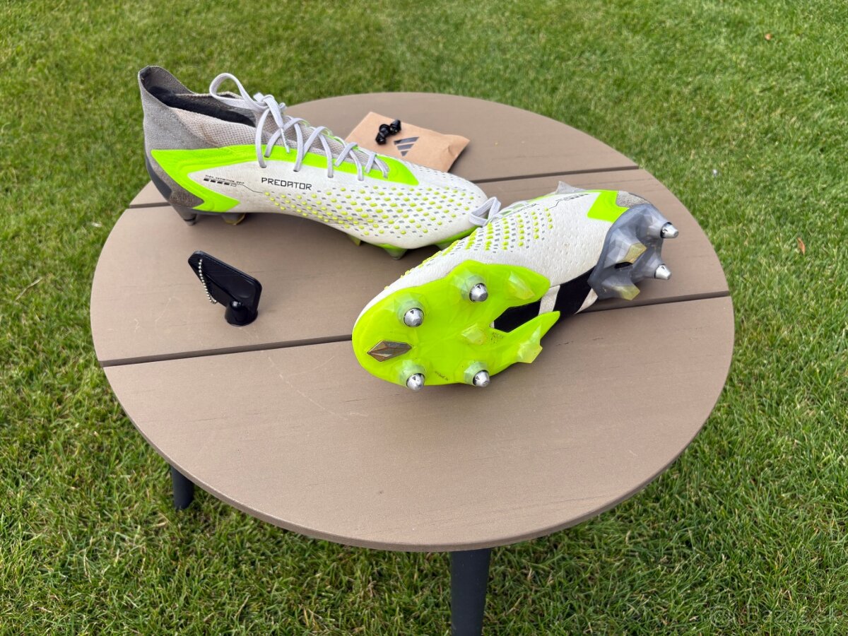 Kopačky Adidas Predator Accuracy.1 SG - 2