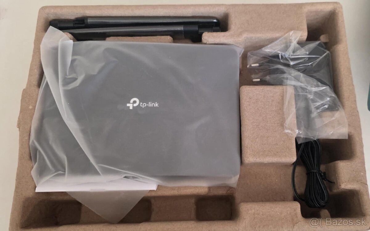 Novy wifi router TP link - 2