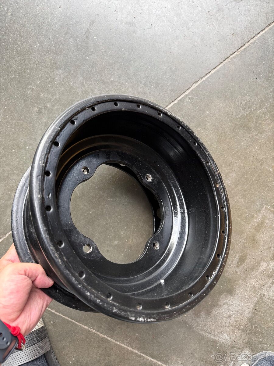 Disky yamaha R10 - 2