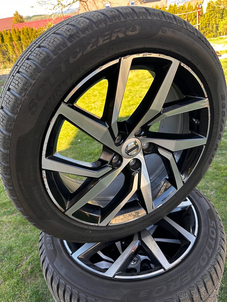 Zimná sada VOLVO V60 r18 - 2