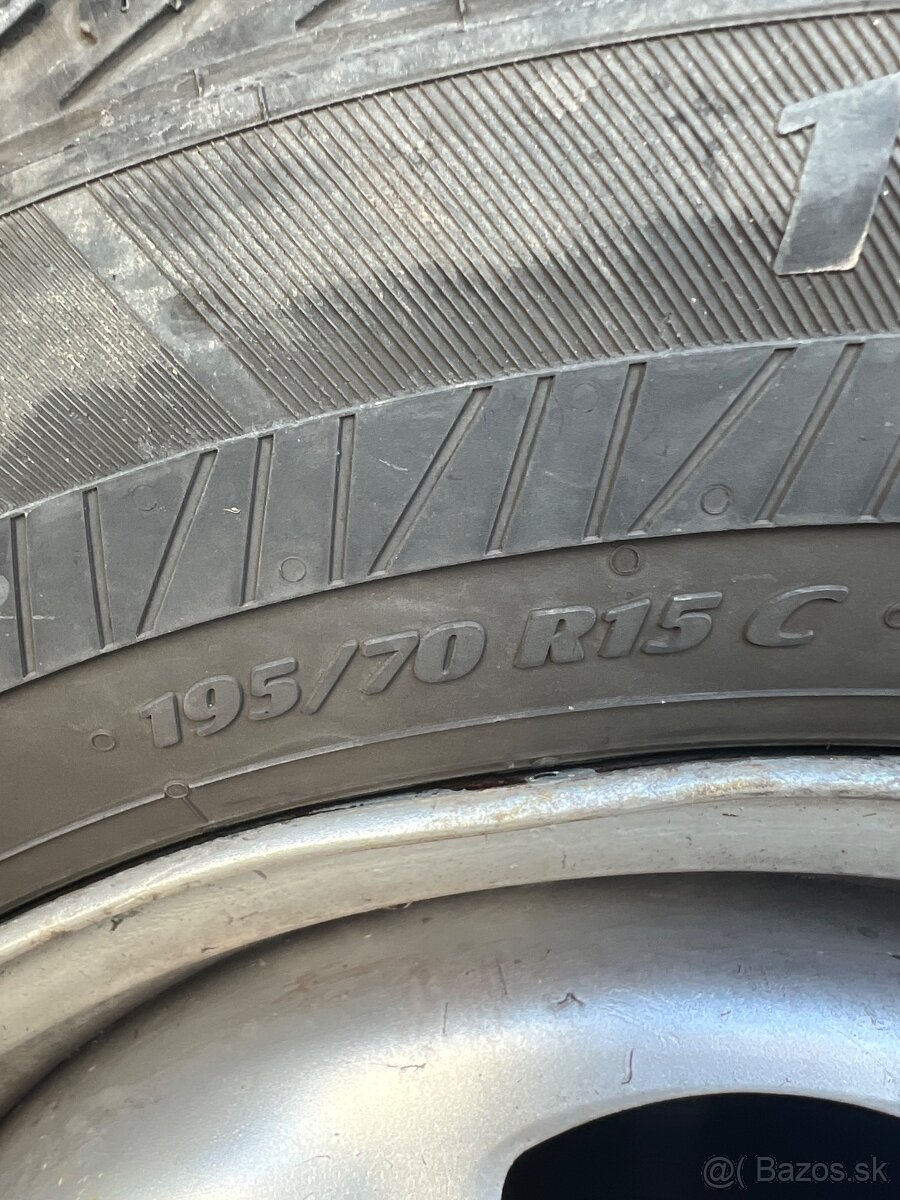 Matador celoročné 195/70 R15C - 2
