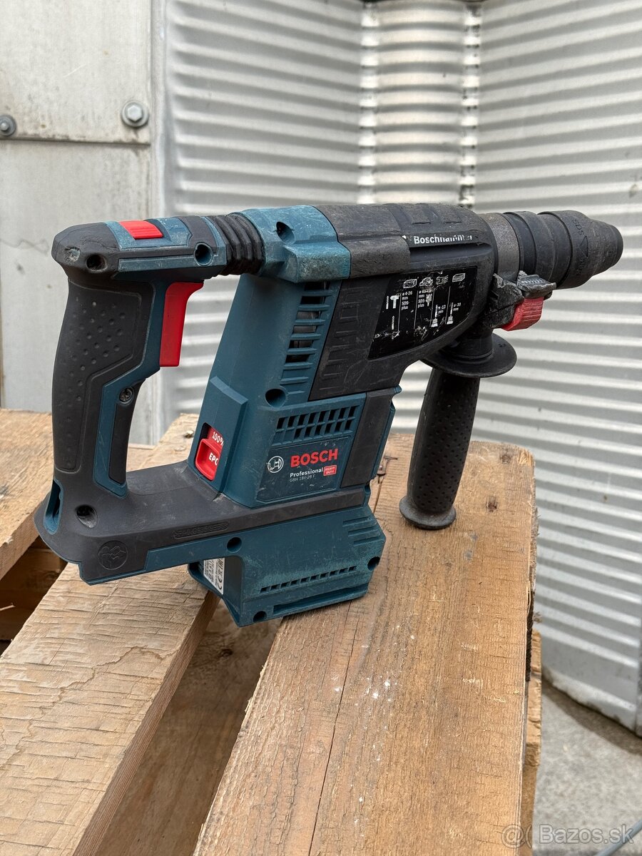 Kombinovane kladivo Bosch AKU - 2